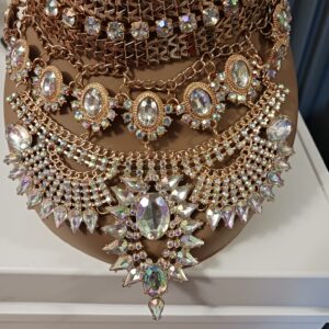 Glitzy Necklace